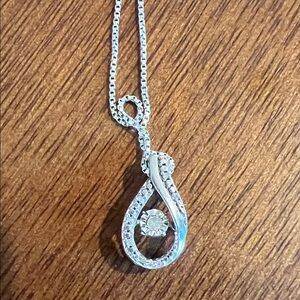 Elegant Silver Pendant Necklace
